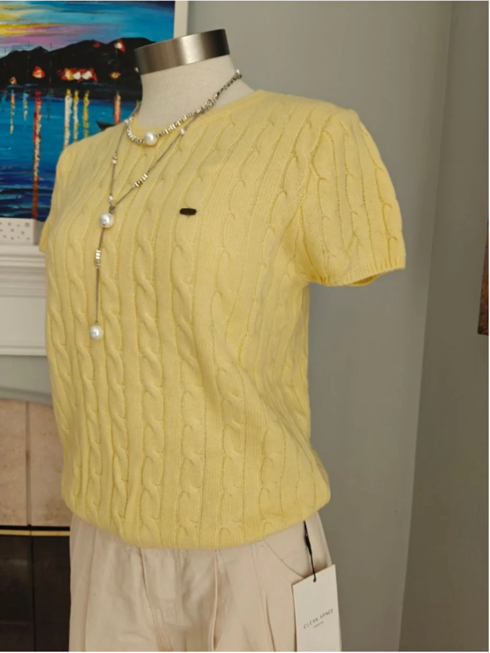 Unbranded soft cheerful